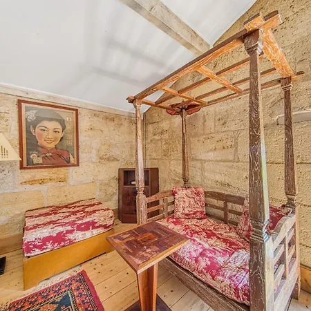 Bel En Rouge 阿尔韦尔